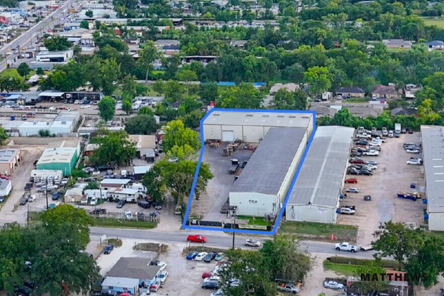 More Photos Of 203 Blue Bell Rd, Houston Light Manufacturing For Sale