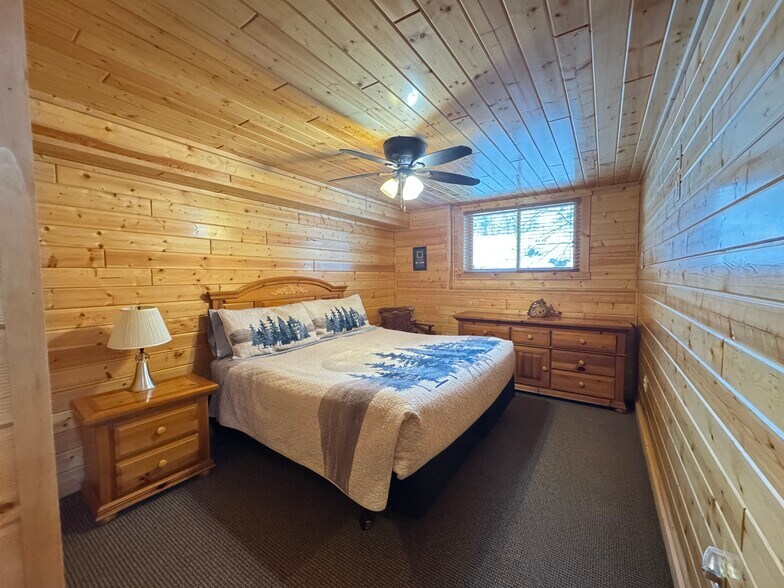 More Photos Of 4475 County P, Rhinelander Hotel For Sale