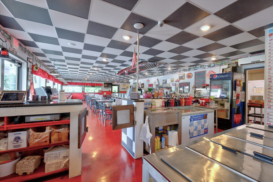 More Photos Of 36422 State Highway 23, Grand Gorge Restaurant For Sale