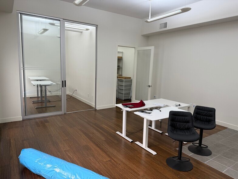 More Photos Of 1539 Sawtelle Blvd, Los Angeles Office For Lease