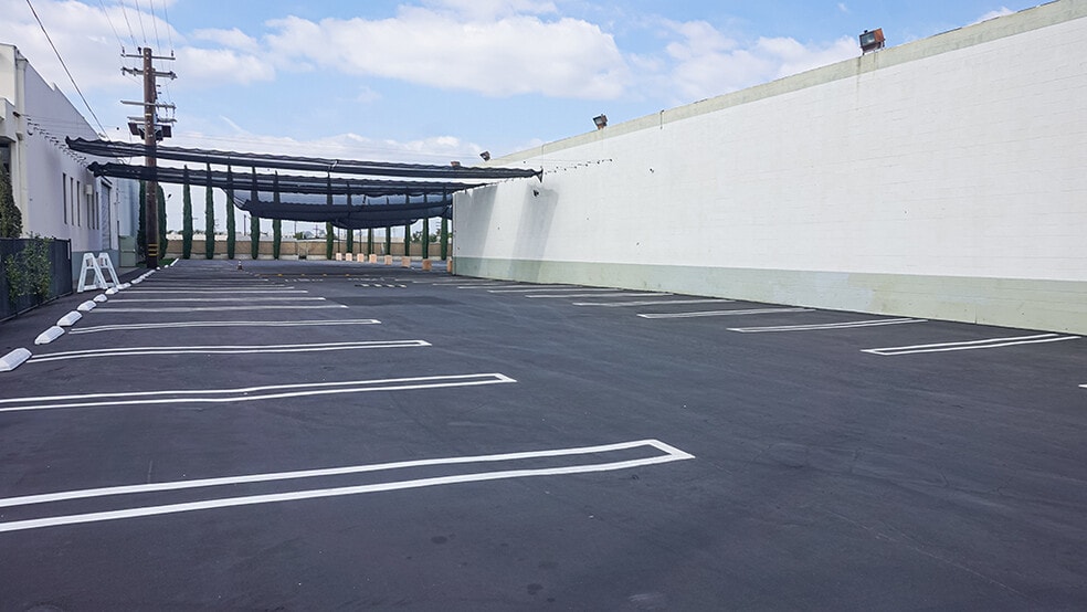 More Photos Of 911-913 S Maple Ave, Montebello Warehouse For Sale