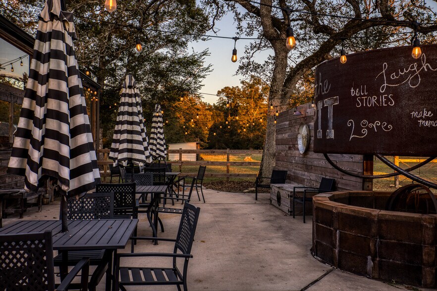 More Photos Of 23192 Murrell Rd, Hockley Lodge Meeting Hall For Sale