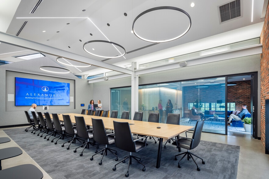 More Photos Of 311 Arsenal St, Watertown Unknown For Lease