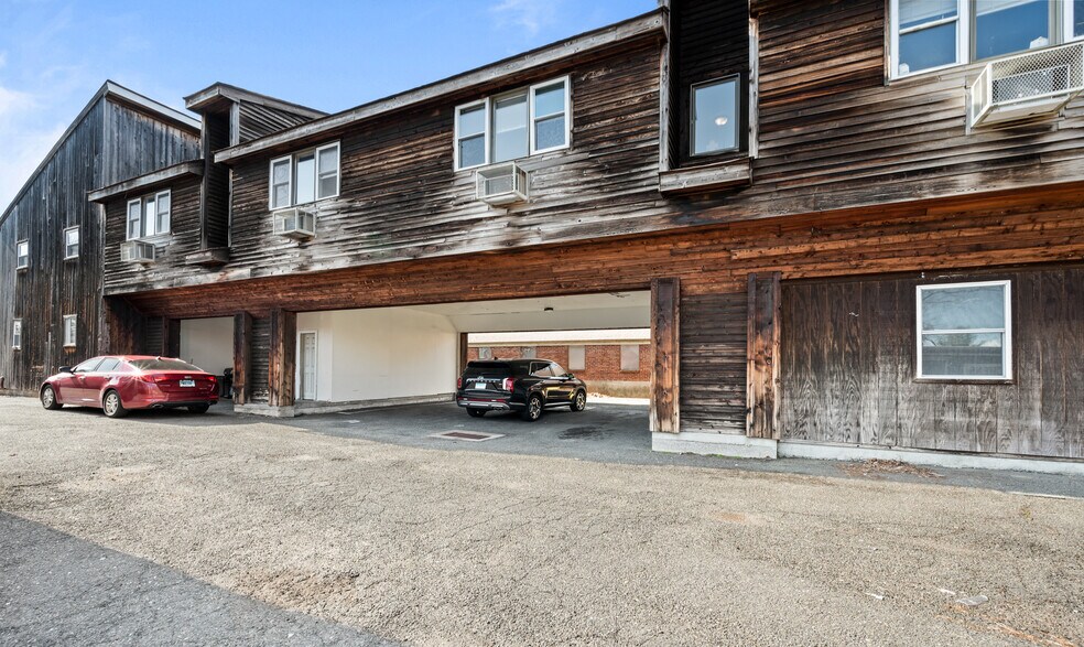 Primary Photo Of 547 Naugatuck Ave, Milford Apartments For Sale