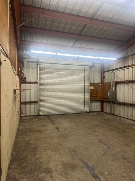 More Photos Of 10809 Prospect Ave, Santee Service For Lease