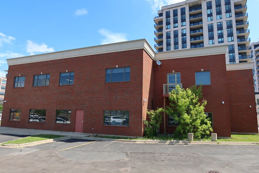 More Photos Of 50 Foundry St, Moncton Office For Lease