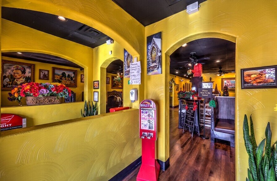 More Photos Of 1108 E Lake Mead Blvd, North Las Vegas Restaurant For Sale