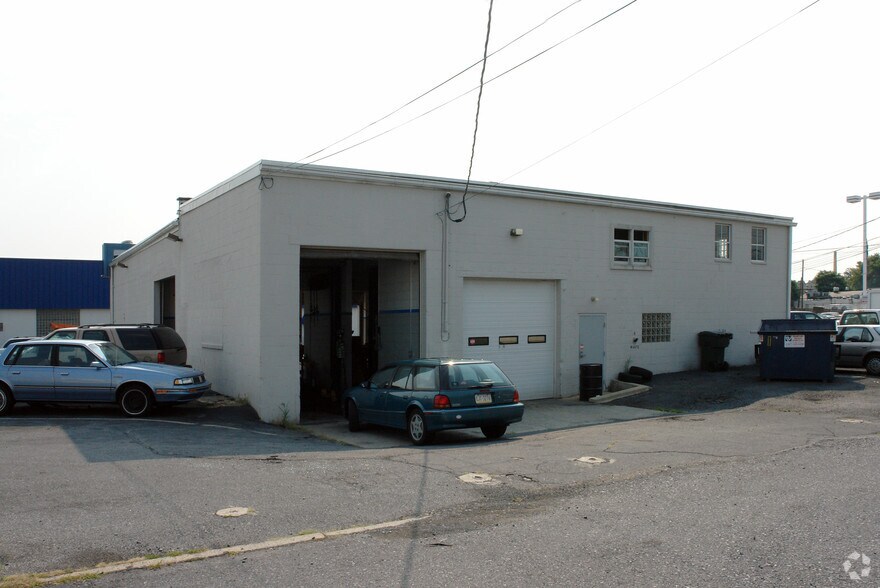More Photos Of 708 N 18th St, Allentown Auto Repair For Sale