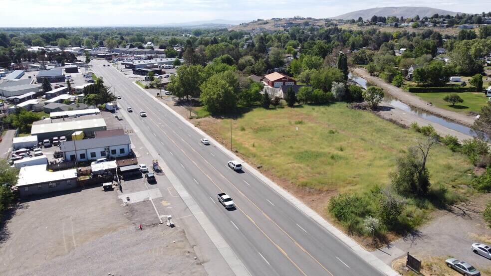 More Photos Of TBD Van Giesen, West Richland Land For Sale