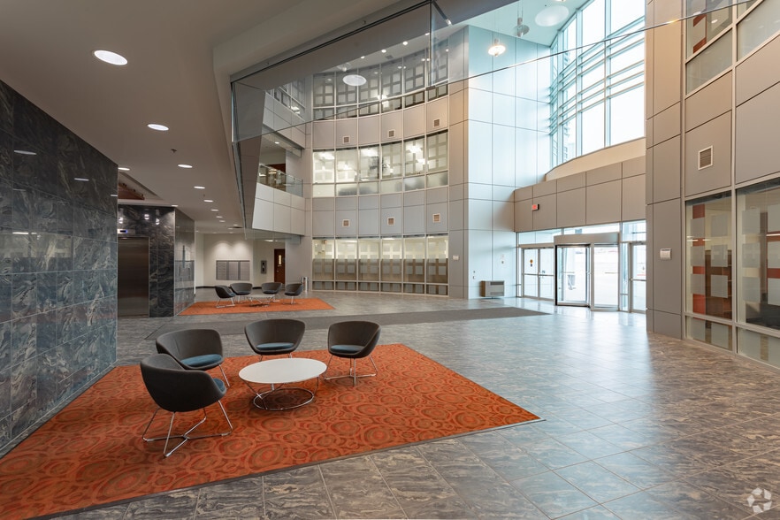 More Photos Of 15 Sunpark Plz SE, Calgary Office For Lease