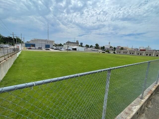 More Photos Of 835 N Campbell Ave, Springfield Land For Sale