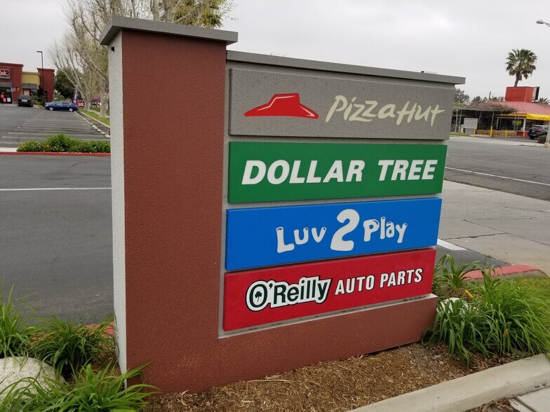 More Photos Of 4652-4822 La Sierra Ave, Riverside Unknown For Sale