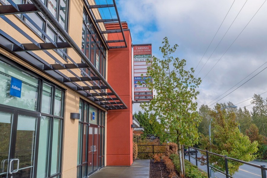 More Photos Of 30475 Cardinal Ave, Abbotsford Office For Sale