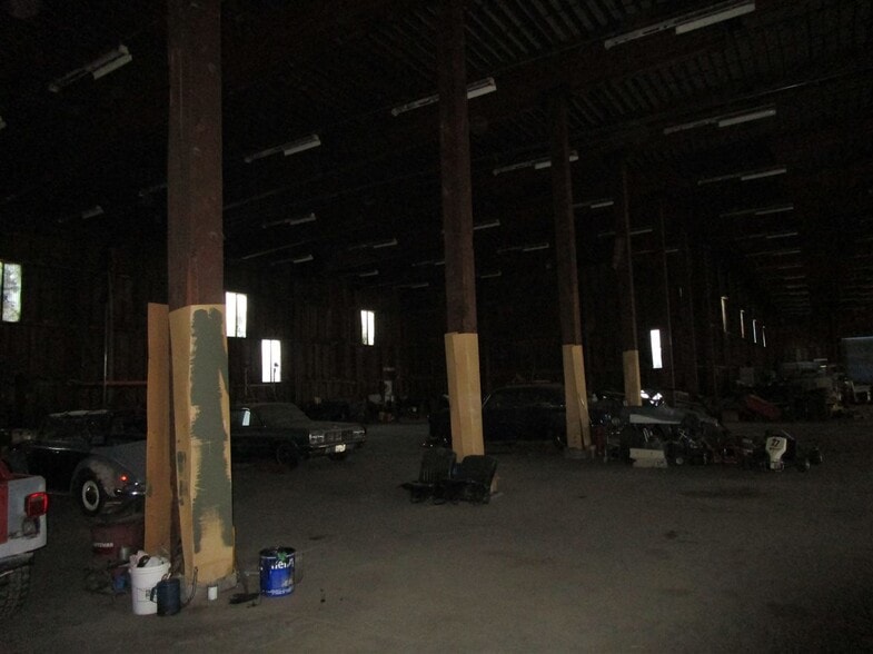 More Photos Of 801 Industrial Way, Mccloud Warehouse For Sale