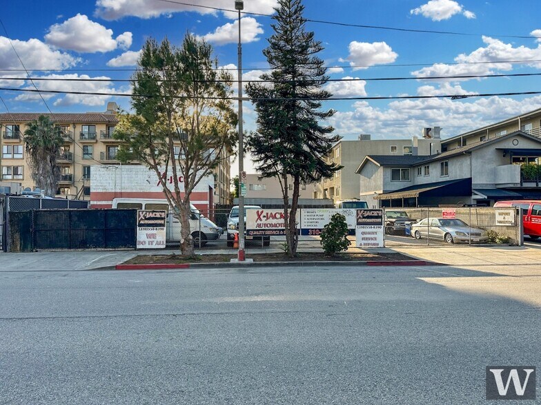 More Photos Of 3851-3855 Jasmine Ave, Culver City Auto Repair For Sale