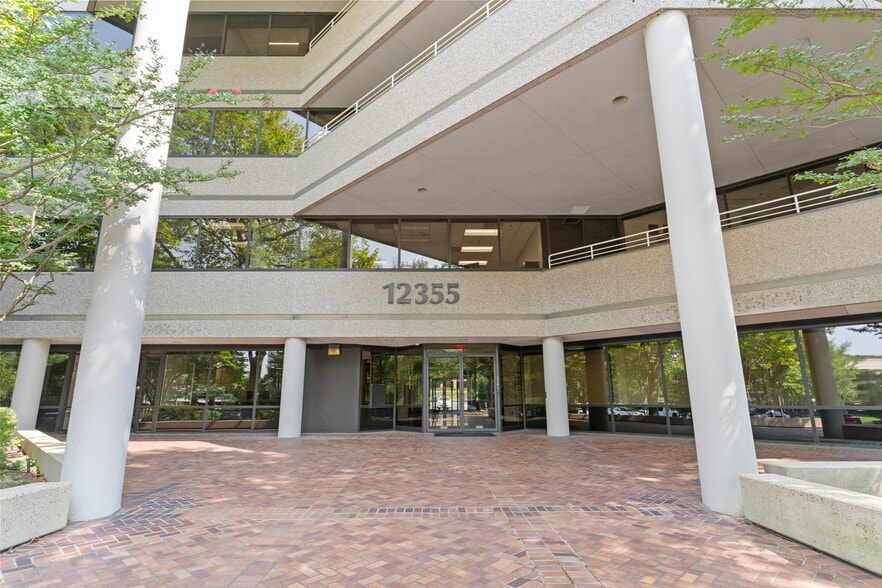 More Photos Of 12355 Sunrise Valley Dr, Reston Office For Lease