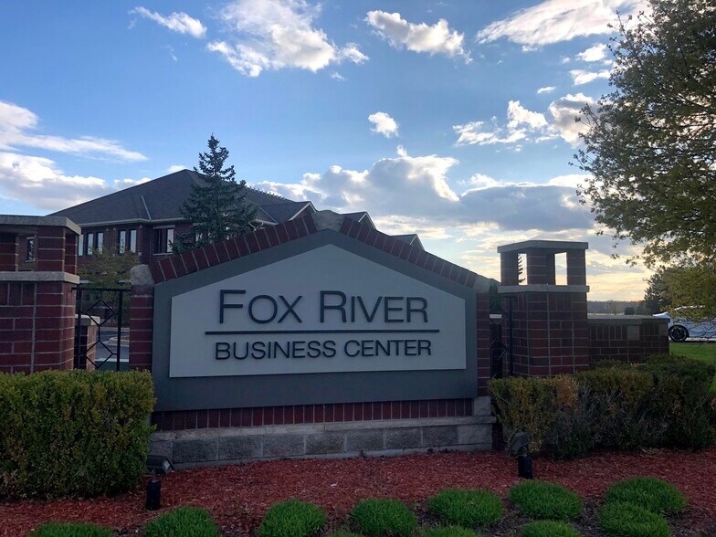 More Photos Of 19265 W Capitol Dr, Brookfield Medical For Lease