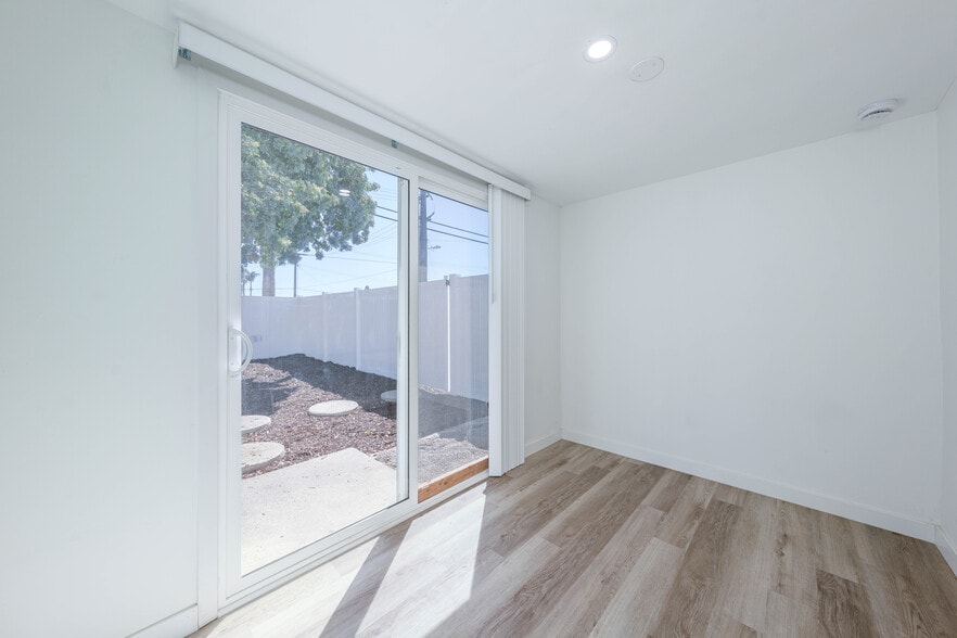 More Photos Of 4301 W Lilac Ave, Santa Ana Multifamily For Sale