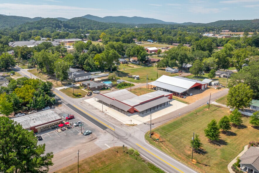 More Photos Of 613 N Main St, Piedmont Restaurant For Sale
