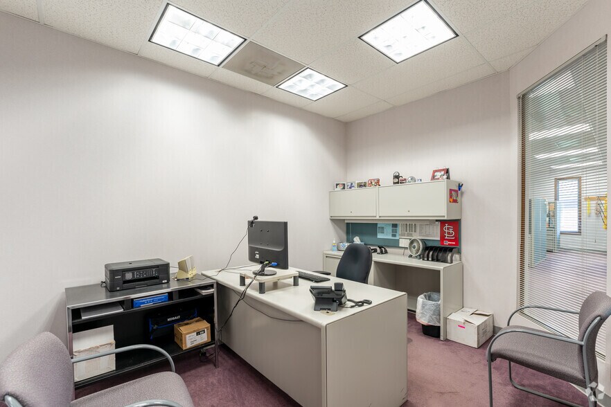 More Photos Of 1 Corporate Dr, Swansea Daycare Center For Sale