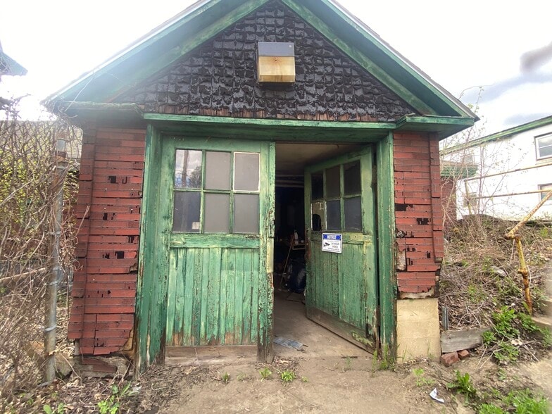More Photos Of 6 Mill St, Ashland Industrial For Sale