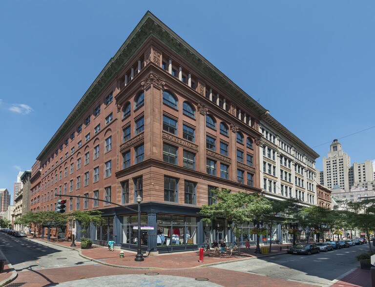 More Photos Of 63 Eddy St, Providence Apartments For Lease