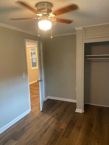 More Photos Of 3950 S Dixie Rd, Dalton Apartments For Sale