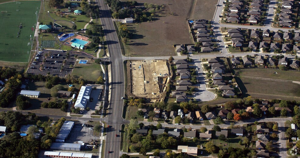 More Photos Of 660 S Bagdad Rd, Leander Loft Creative Space For Sale