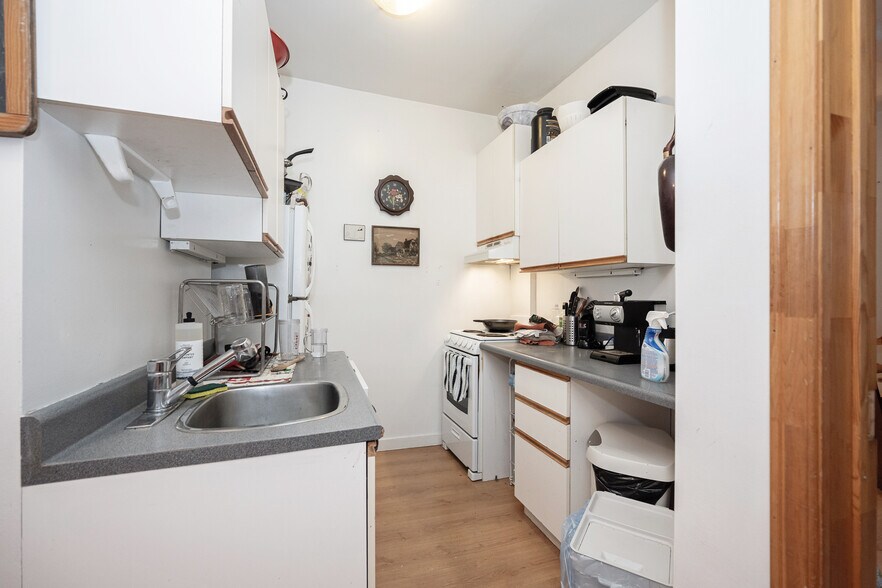 More Photos Of 4320-4324 St Saint-Denis, Montréal Multifamily For Sale