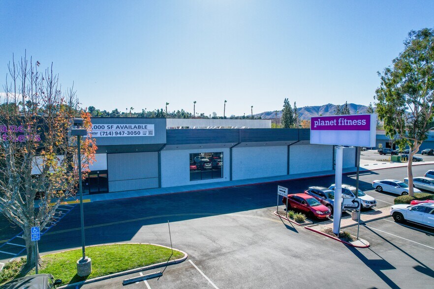 More Photos Of 3382-3392 Tyler St, Riverside Unknown For Lease