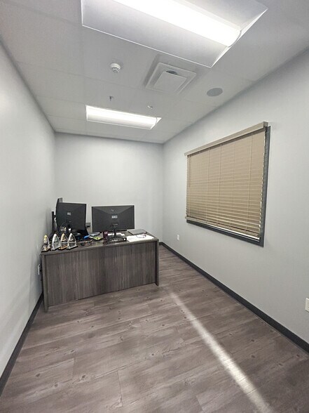 More Photos Of 5212 Willis Rd, Theodore Unknown For Lease