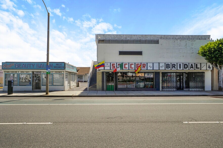 More Photos Of 11850 Hawthorne Blvd, Hawthorne Storefront Retail Residential For Sale