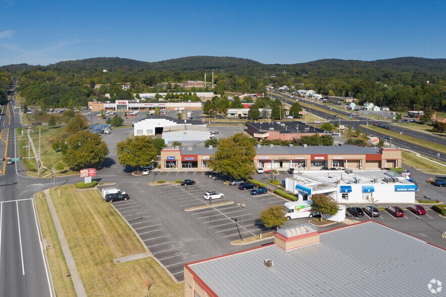 More Photos Of 1448 W Patrick St, Frederick General Retail For Lease