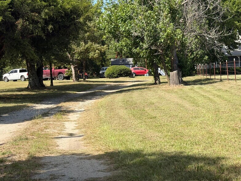 More Photos Of 19780 Interstate 20 N Access Rd, Wills Point Flex For Sale