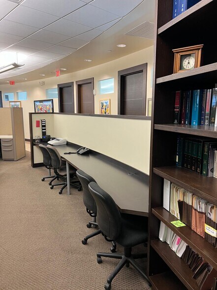 More Photos Of 20900 NE 30th Ave, Aventura Office Residential For Sale