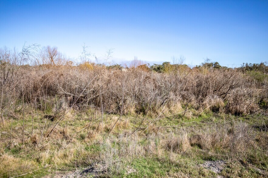 More Photos Of 6498 Highway 35 North, Rockport Land For Sale