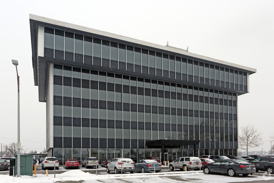 More Photos Of 511 Fort St, Port Huron Office Residential For Sale