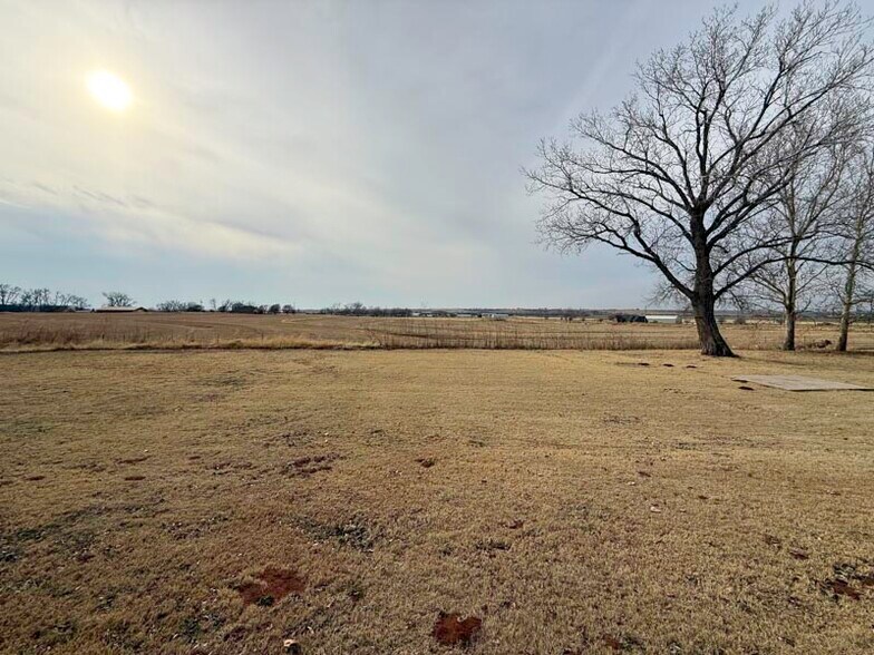 More Photos Of 70 N 31st St, Clinton Healthcare For Sale