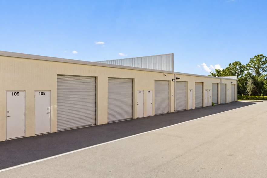 More Photos Of 500 NW University Blvd, Port Saint Lucie Unknown For Lease