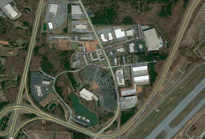More Photos Of 7614-7616 Business Park Dr, Greensboro Flex For Lease