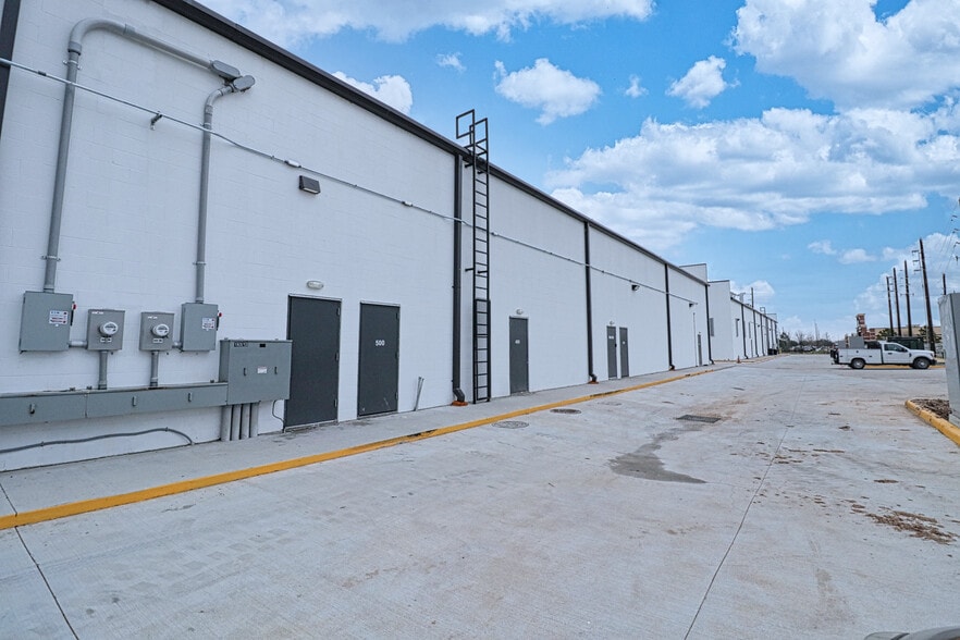 More Photos Of 16513 FM 529, Houston Storefront For Sale