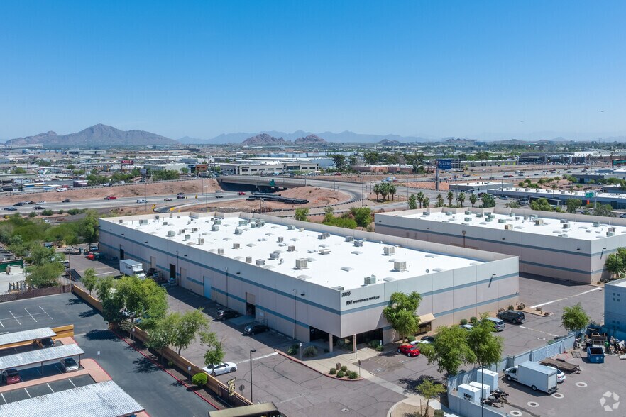 More Photos Of 3906 E Broadway Rd, Phoenix Warehouse For Lease