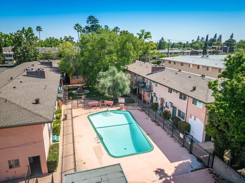 More Photos Of 4743 Marconi Ave, Carmichael Apartments For Sale