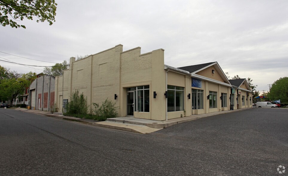More Photos Of 805 N Loudoun St, Winchester Unknown For Lease