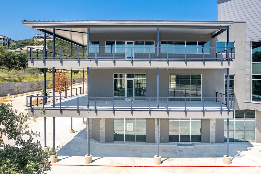 More Photos Of 20327 W Interstate 10, San Antonio Office For Lease