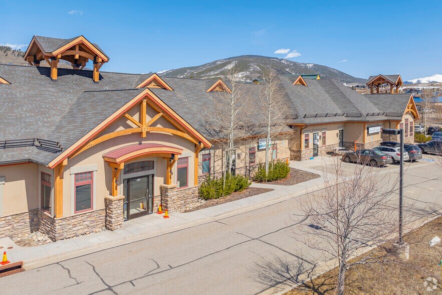 More Photos Of 265 Tanglewood Ln, Silverthorne Medical For Sale