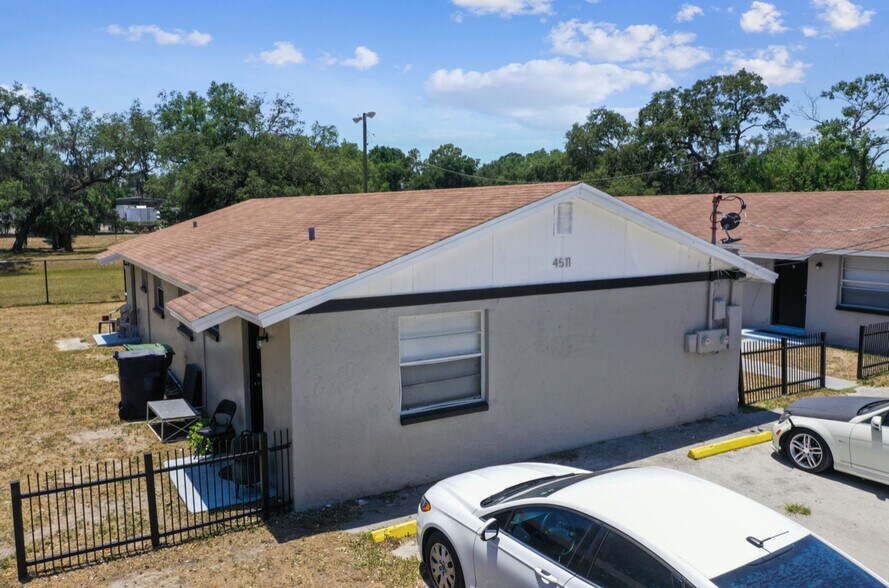 More Photos Of 4507-4517 E Giddens Ave, Tampa Multifamily For Sale