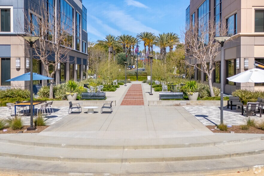 More Photos Of 3 Polaris Way, Aliso Viejo Unknown For Lease