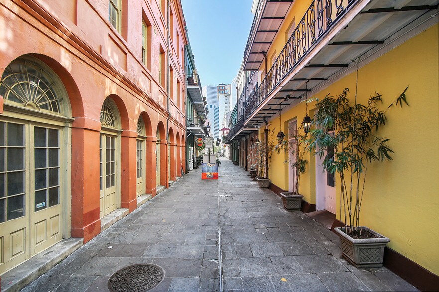 More Photos Of 622-624 Conti St, New Orleans Storefront Retail Residential For Sale