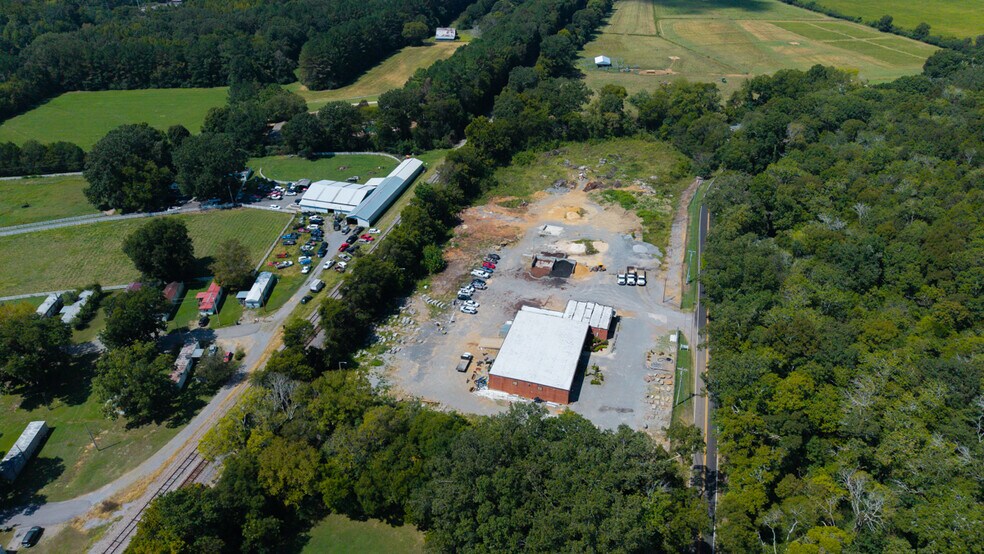 More Photos Of 363 Old Larkinsville Rd, Scottsboro Warehouse For Sale